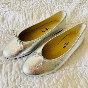 London Sole Silver Metallic Ballet Flats